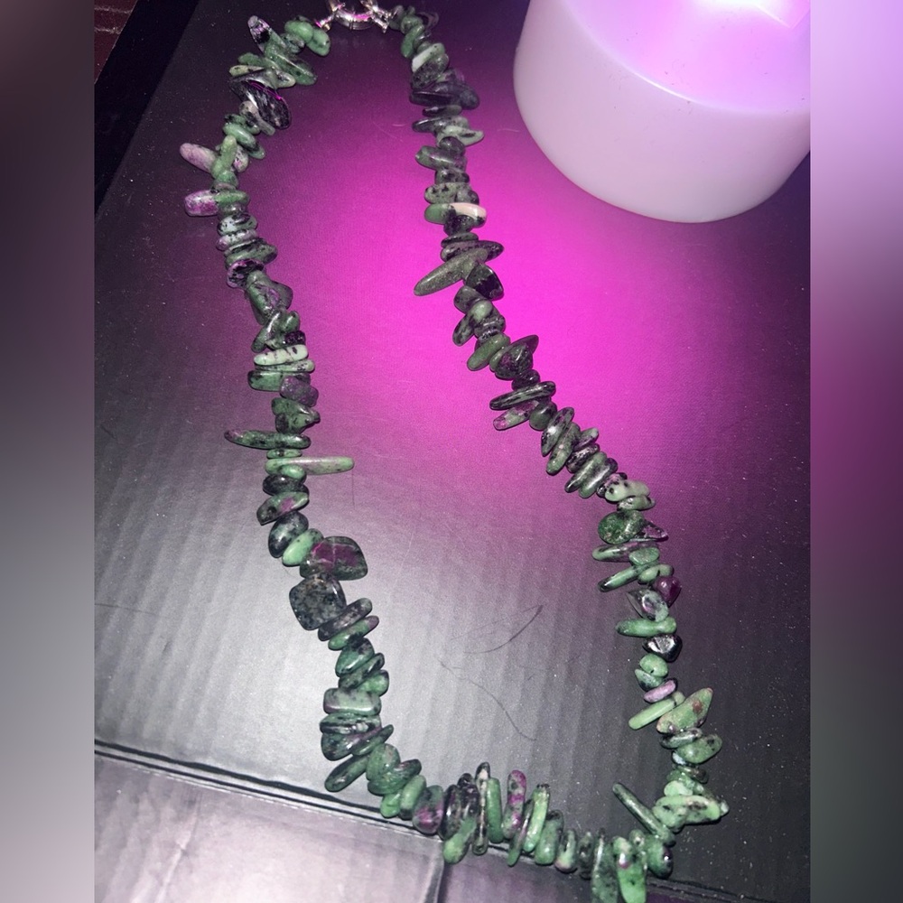 Ruby Zoisite 275.00 ctw Chips Necklace in Platinum Bond 20 Inches